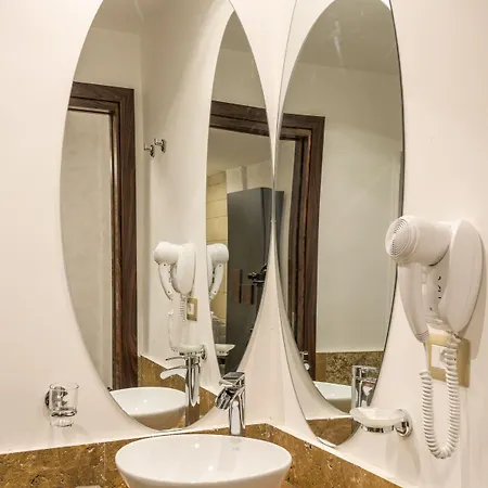 Nocleg ze śniadaniem Rifugio Degli Artisti Rzym